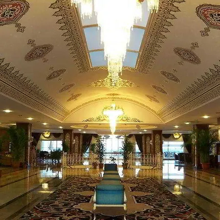 Adalya & Adults Only 5* Side